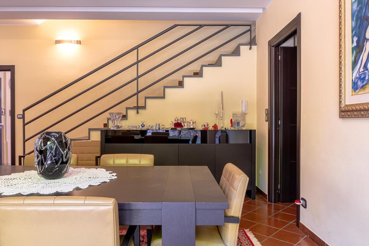 Villa Magdalena Aci SantʼAntonio Exteriör bild