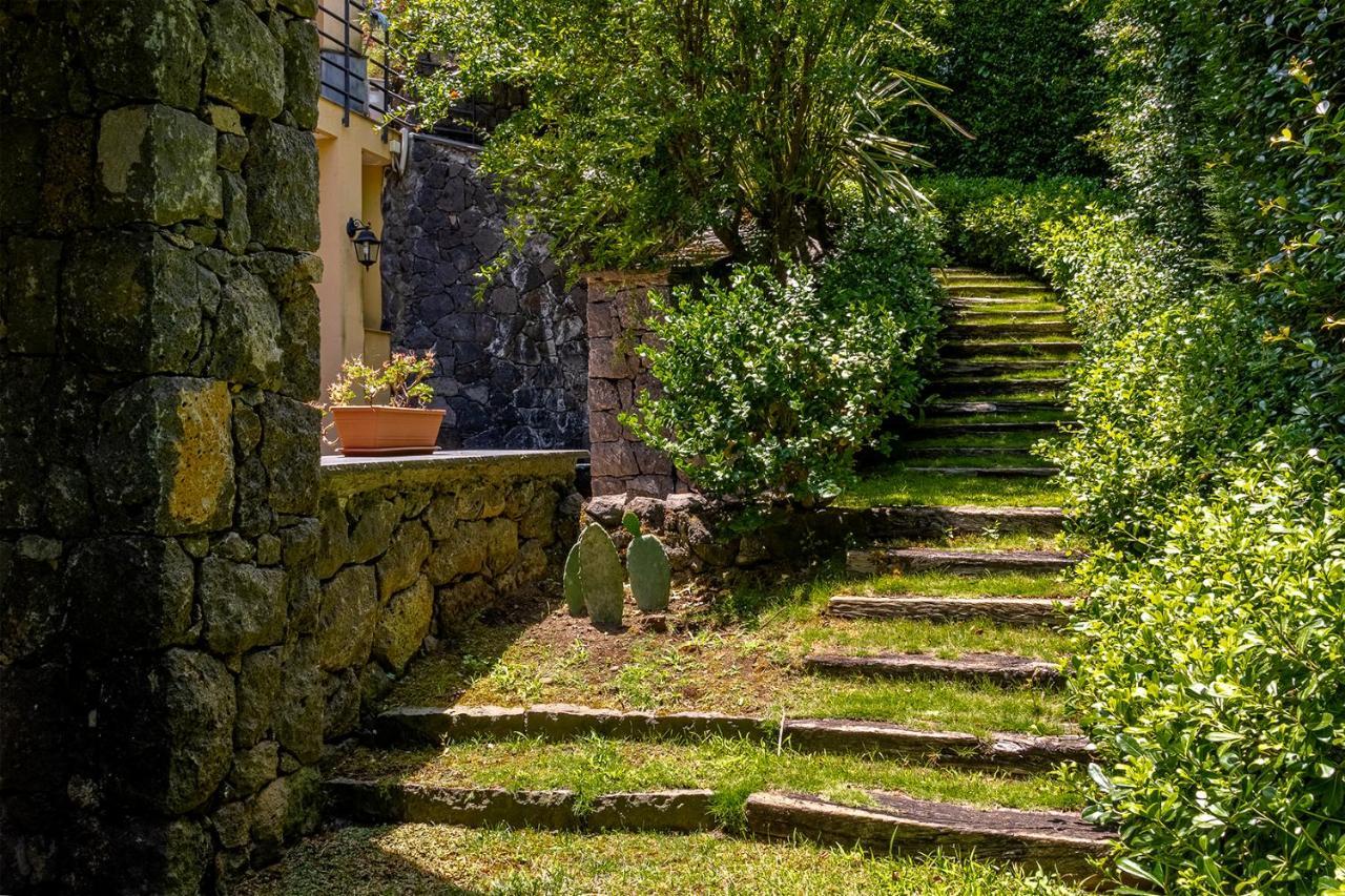 Villa Magdalena Aci SantʼAntonio Exteriör bild
